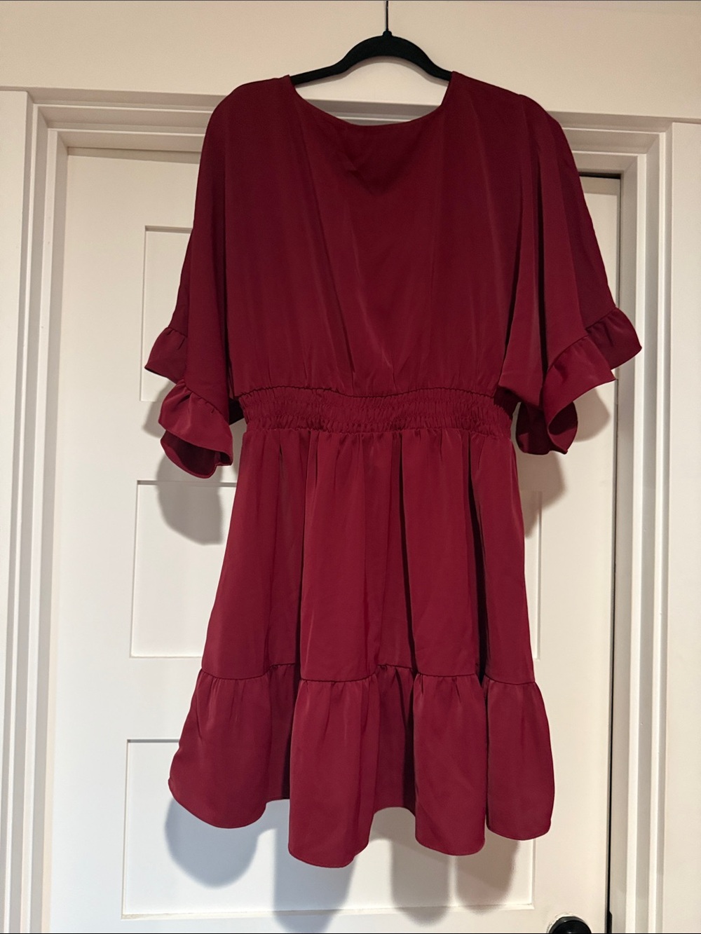 Women’s Ruffled V-Neck Dress in Deep Red - Picture 3 of 4